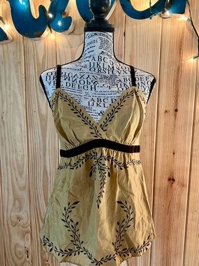 💛The Limited Silk Vintage Gold Tank w/ Chocolate Brown Velvet Trim💛